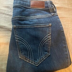 Hollister Blue Jeans with Contrast Stitching and Tailored Fit